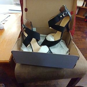 Ladies black dress heel